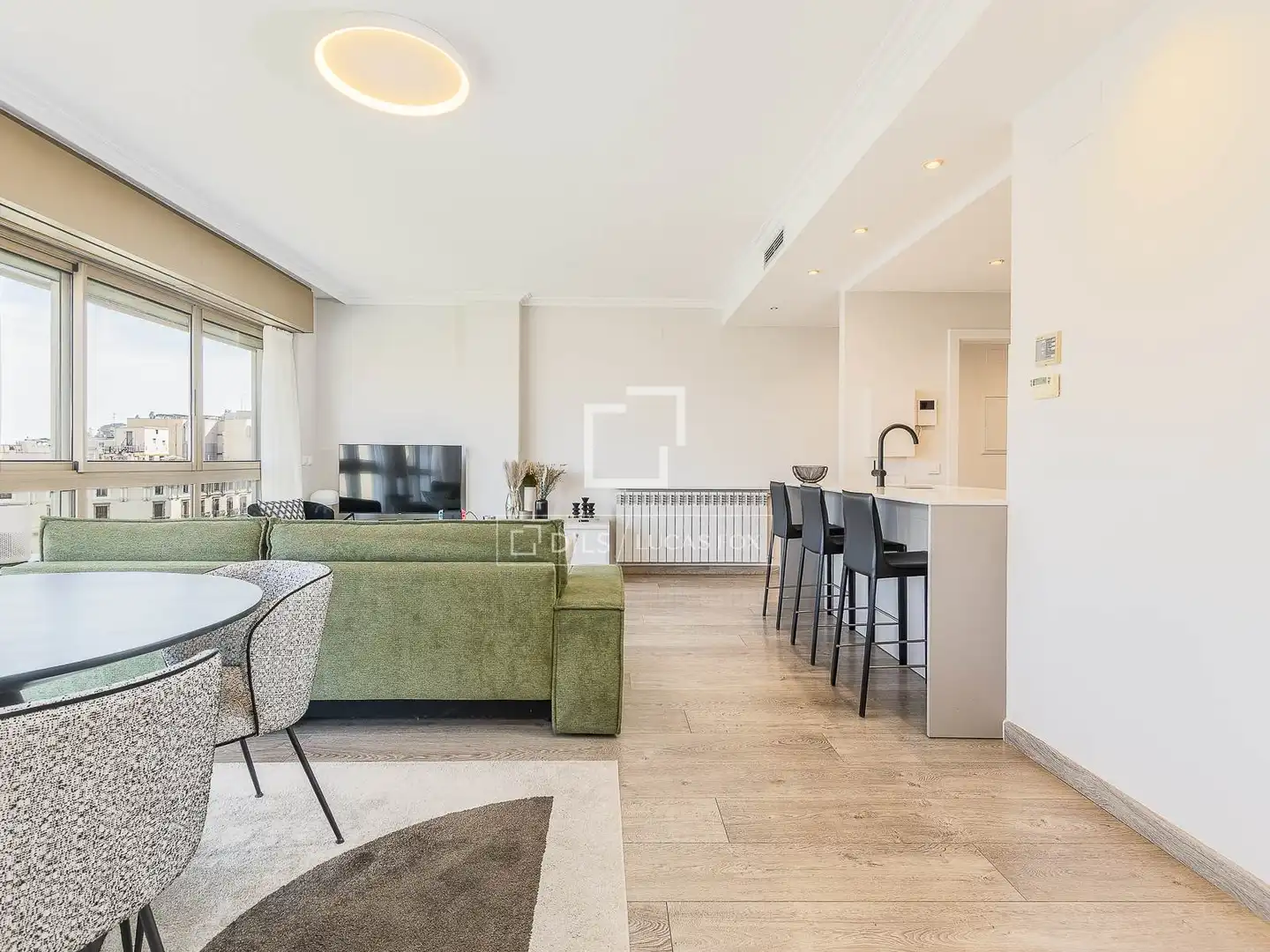 Sala de estar de Ático en venta en Barcelona con Aire acondicionado, Calefacción y Trastero