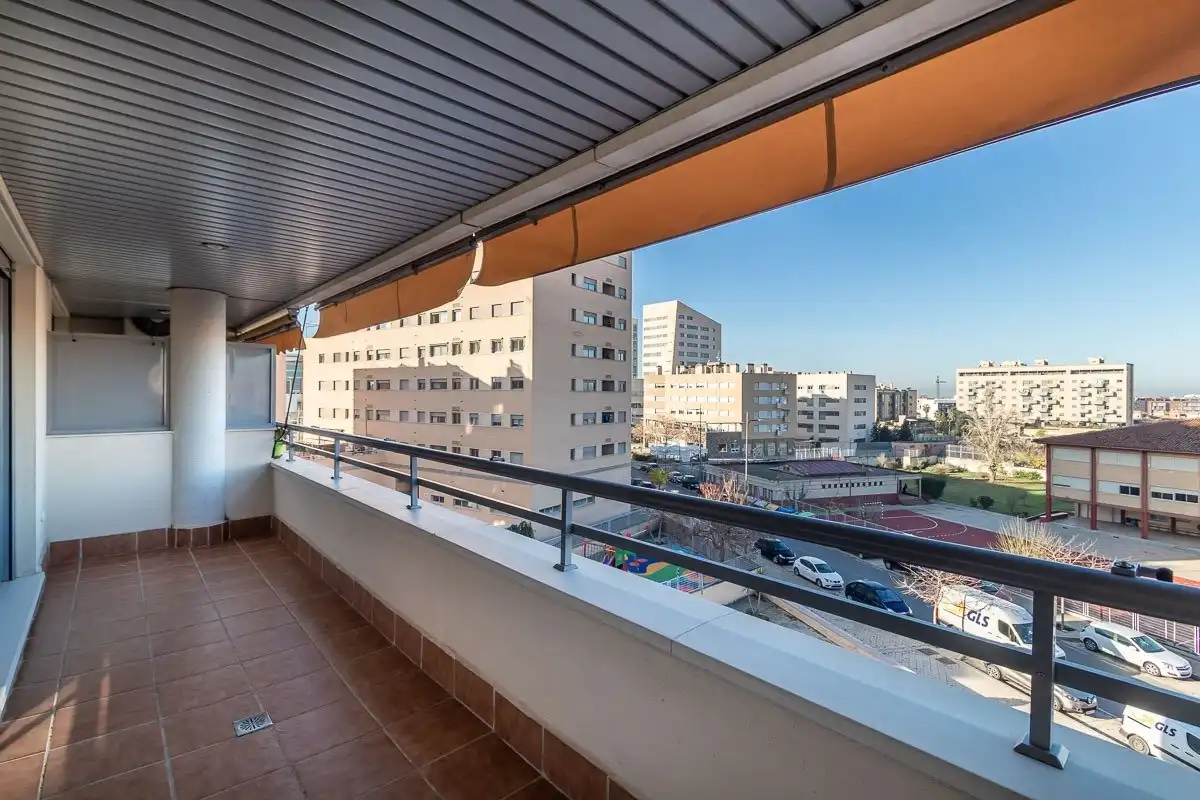 Wohnung mit Terrasse zur Miete in Avenida DE LA ILUSTRACION, imagen 5