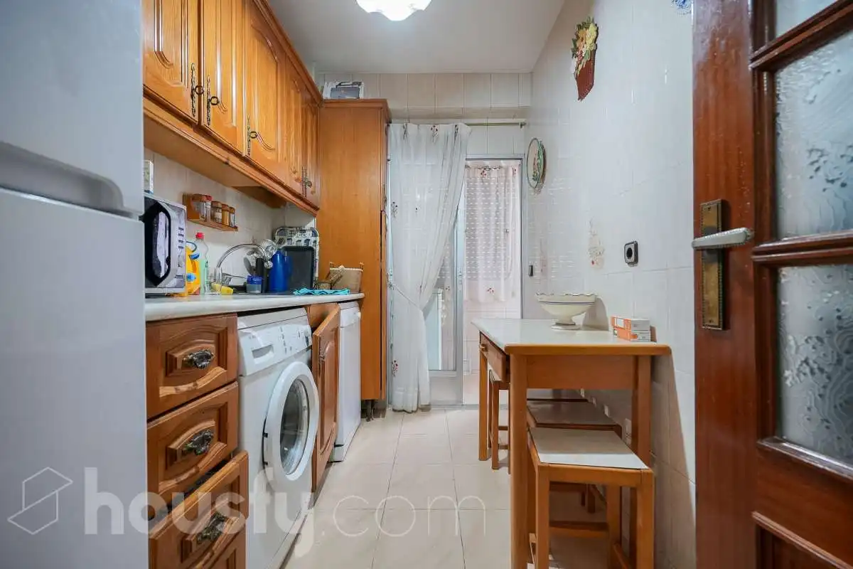 Cuina de Pis en venda en Madrid amb Terrassa, Traster i Moblat