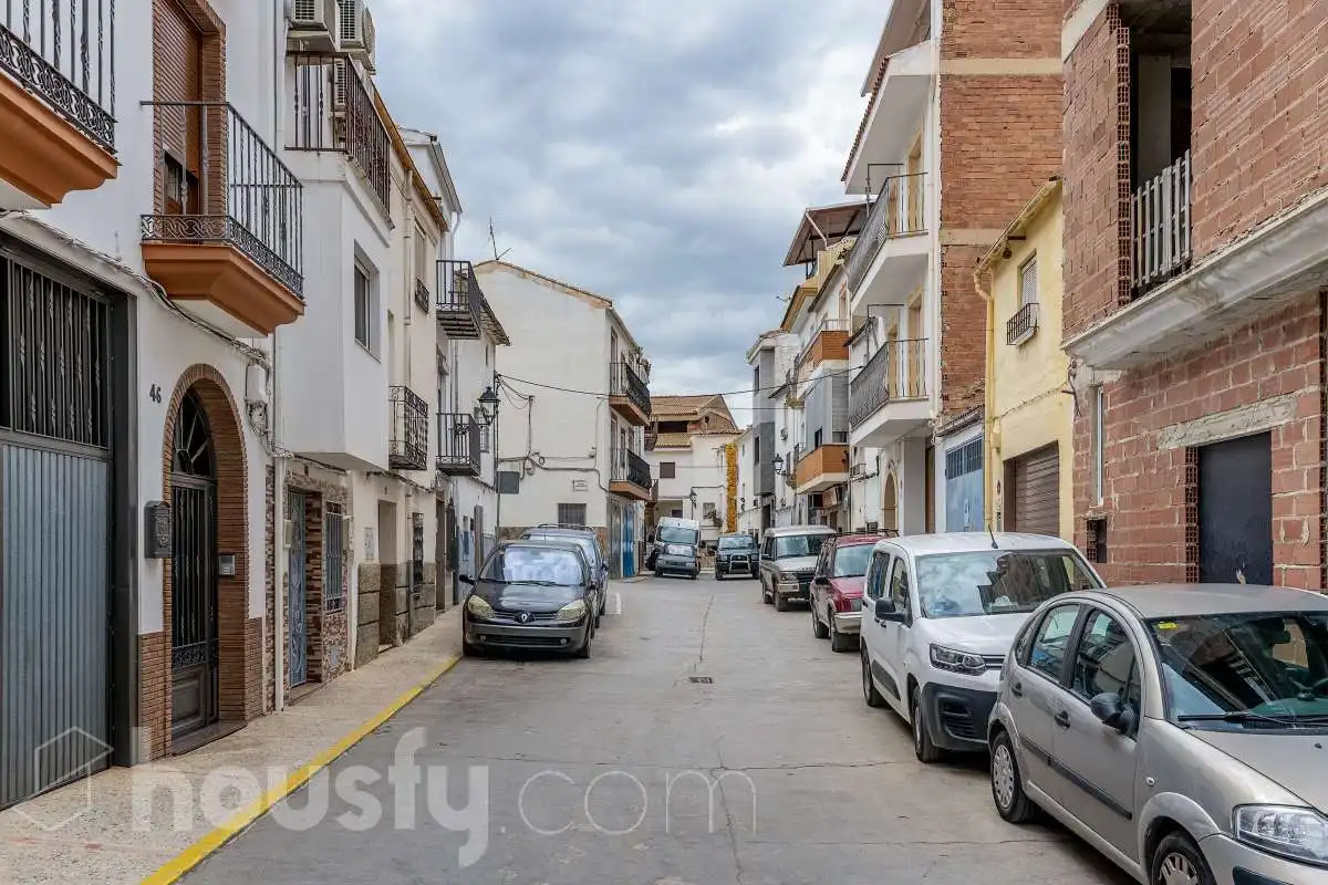 Vista exterior de Casa o chalet en venta en Valdepeñas de Jaén con Aire acondicionado y Amueblado