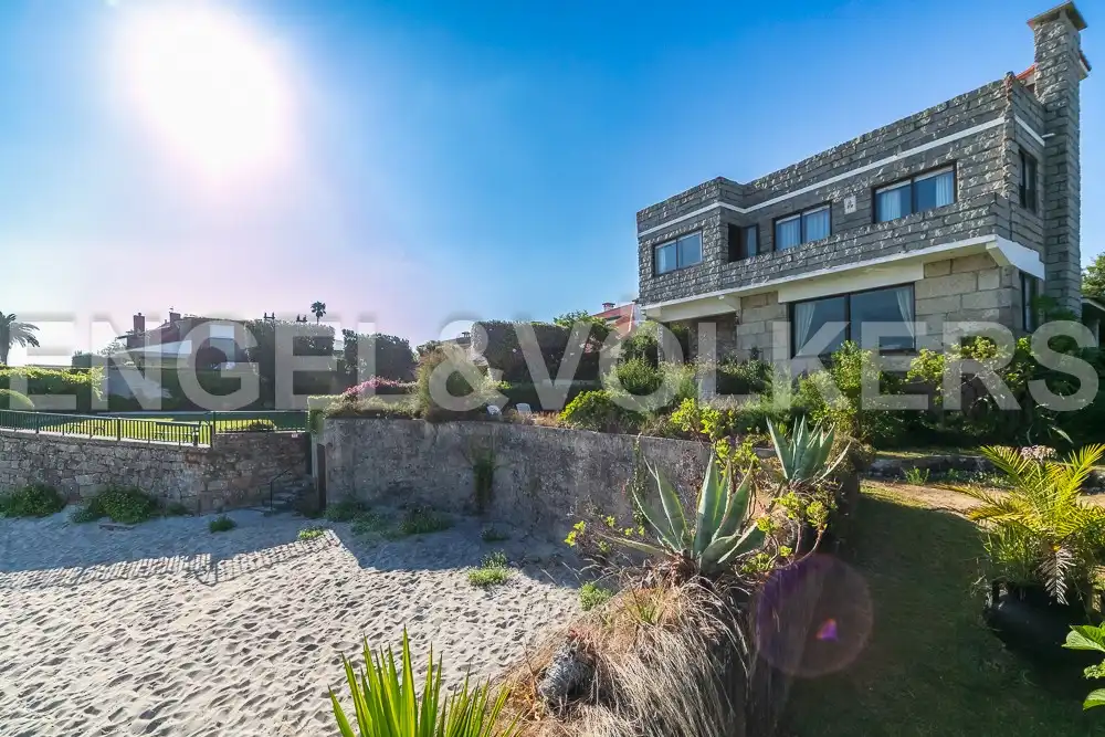 Casa con jardín en venta en Coruxo - Oia - Saiáns, imagen 13