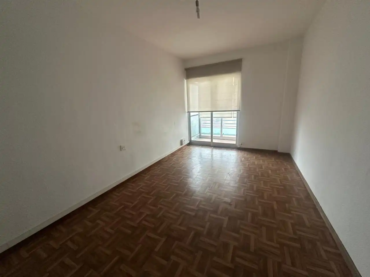 Habitación de Piso en venta en León Capital  con Calefacción, Parquet y Terraza