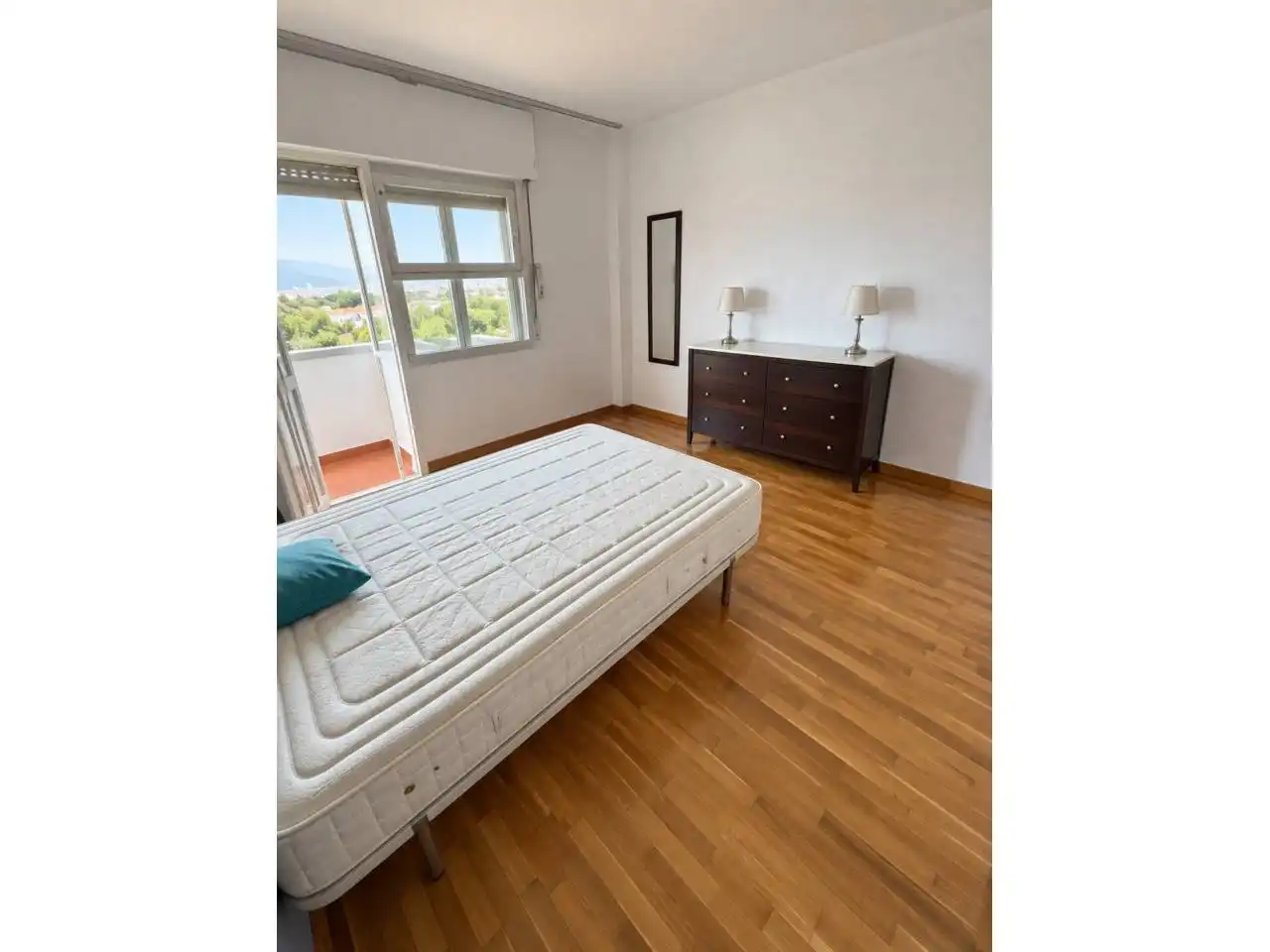 Flat for rent in Avenida Aeropuerto, Lavadores