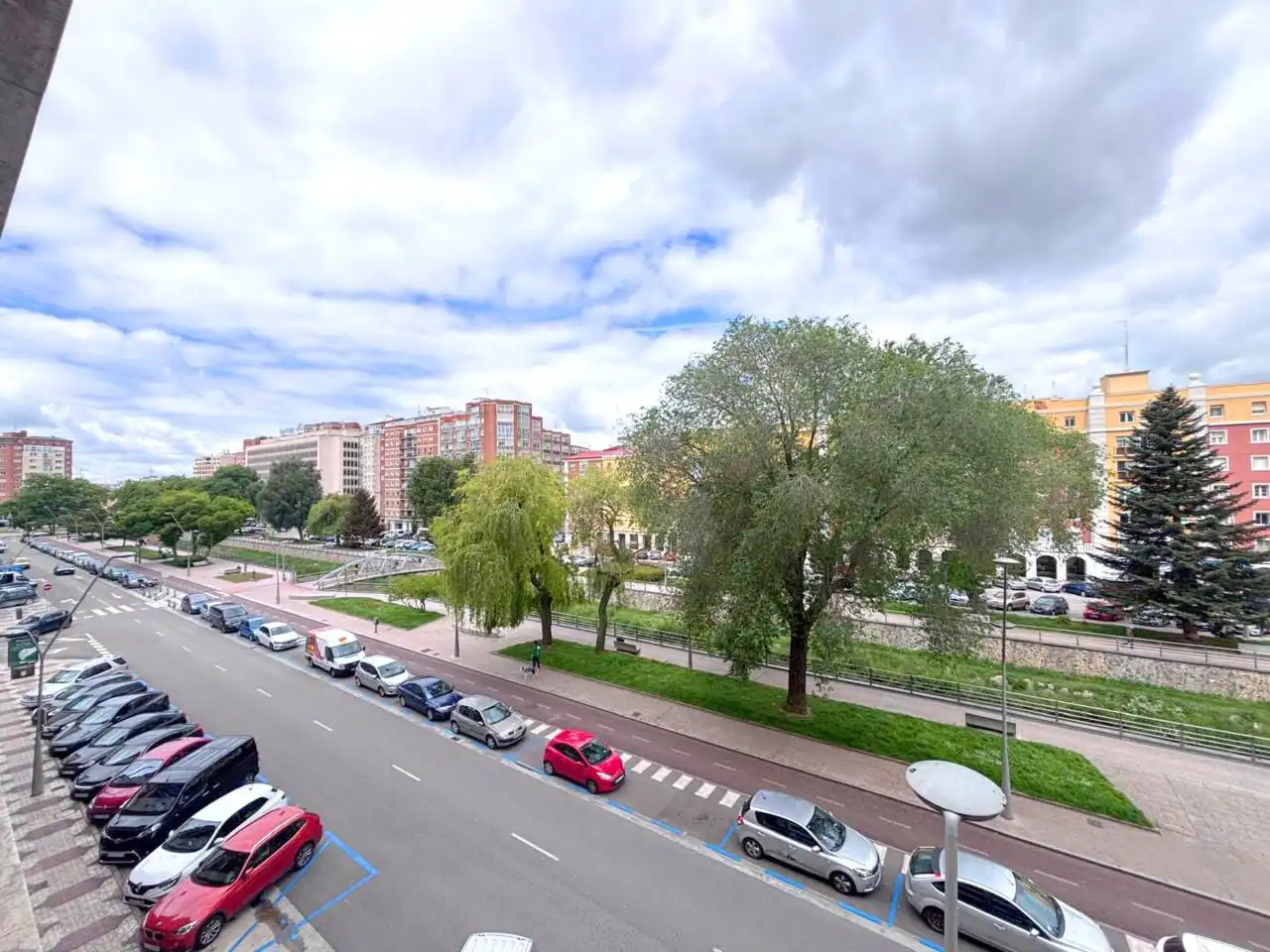 Vista exterior de Piso en venta en Burgos con Calefacción y Terraza