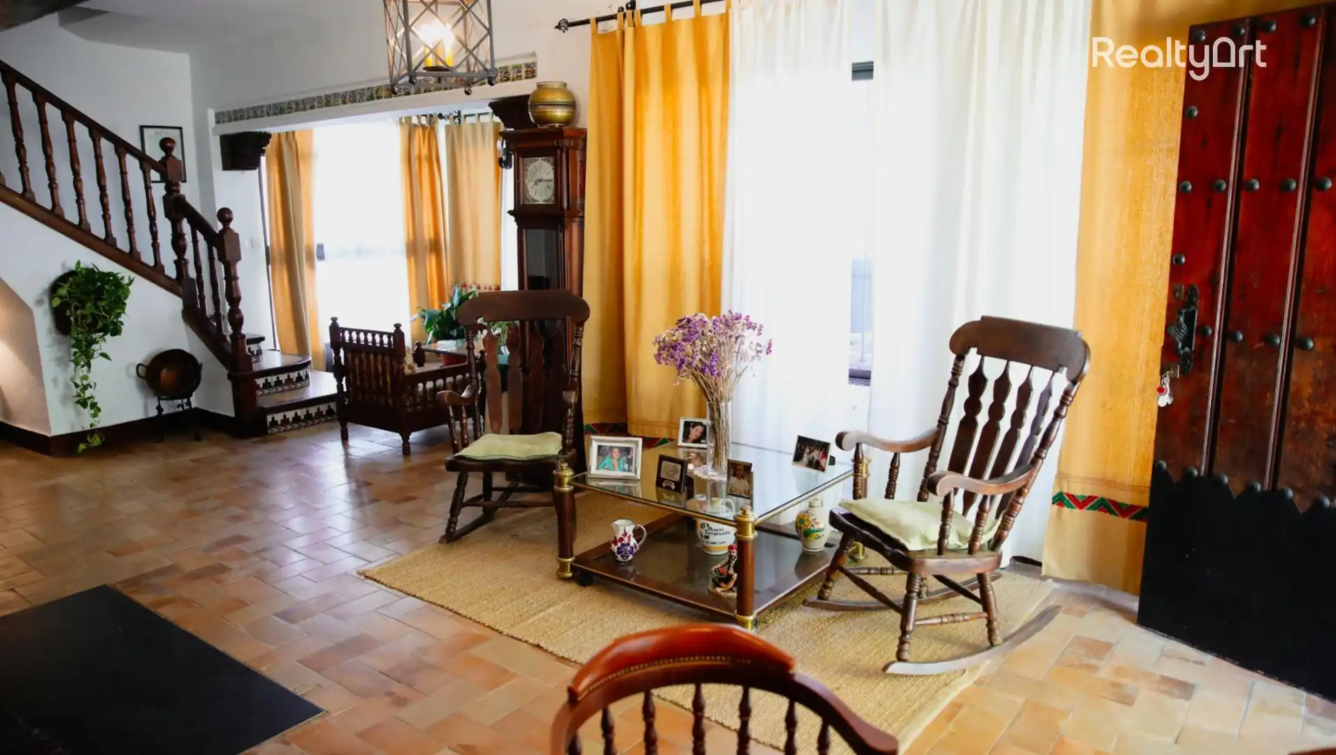 Sala d'estar de Casa o xalet en venda en El Castillo de las Guardas amb Aire condicionat, Calefacció i Jardí privat