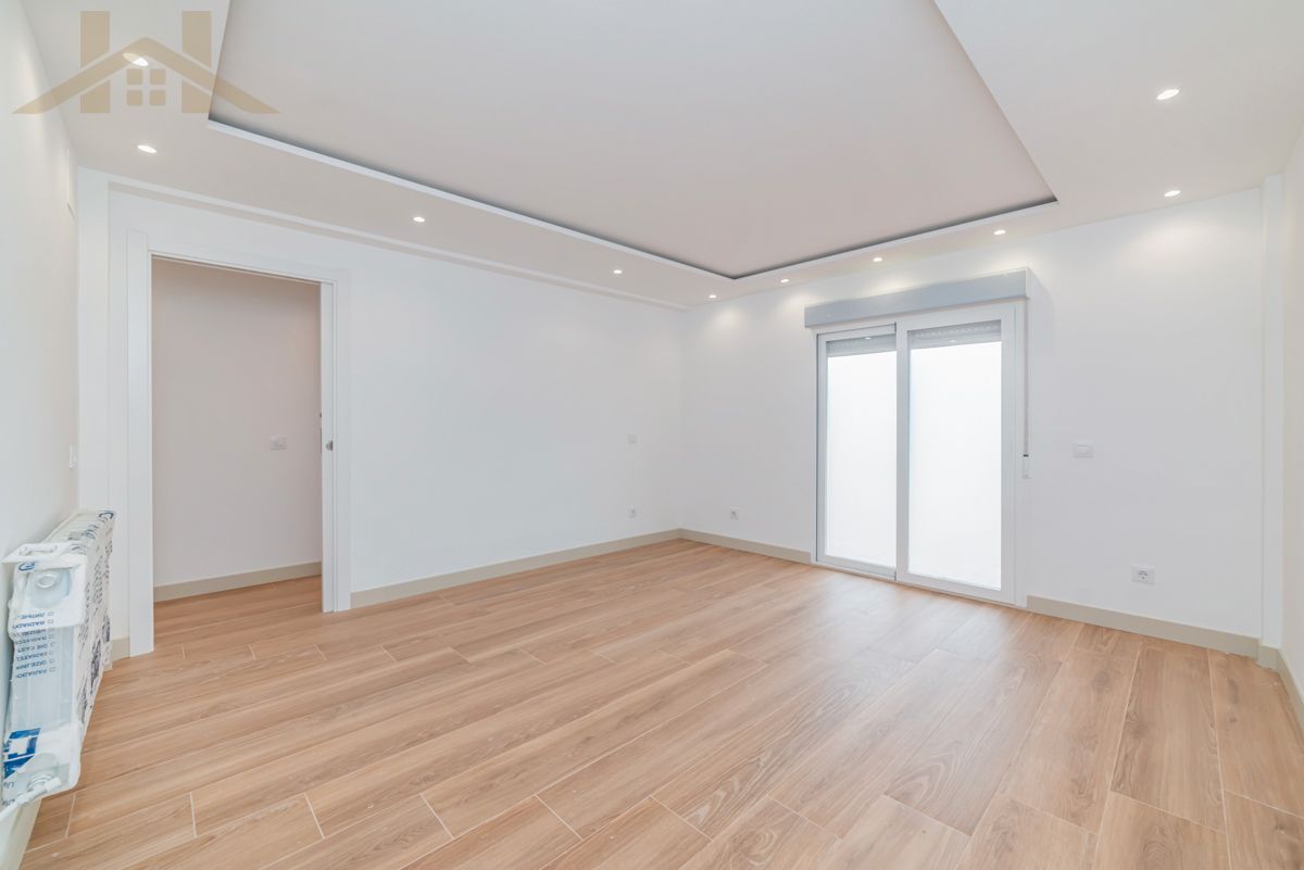 Living room of Flat for sale in Móstoles  with Terrace, Storage room and Balcony