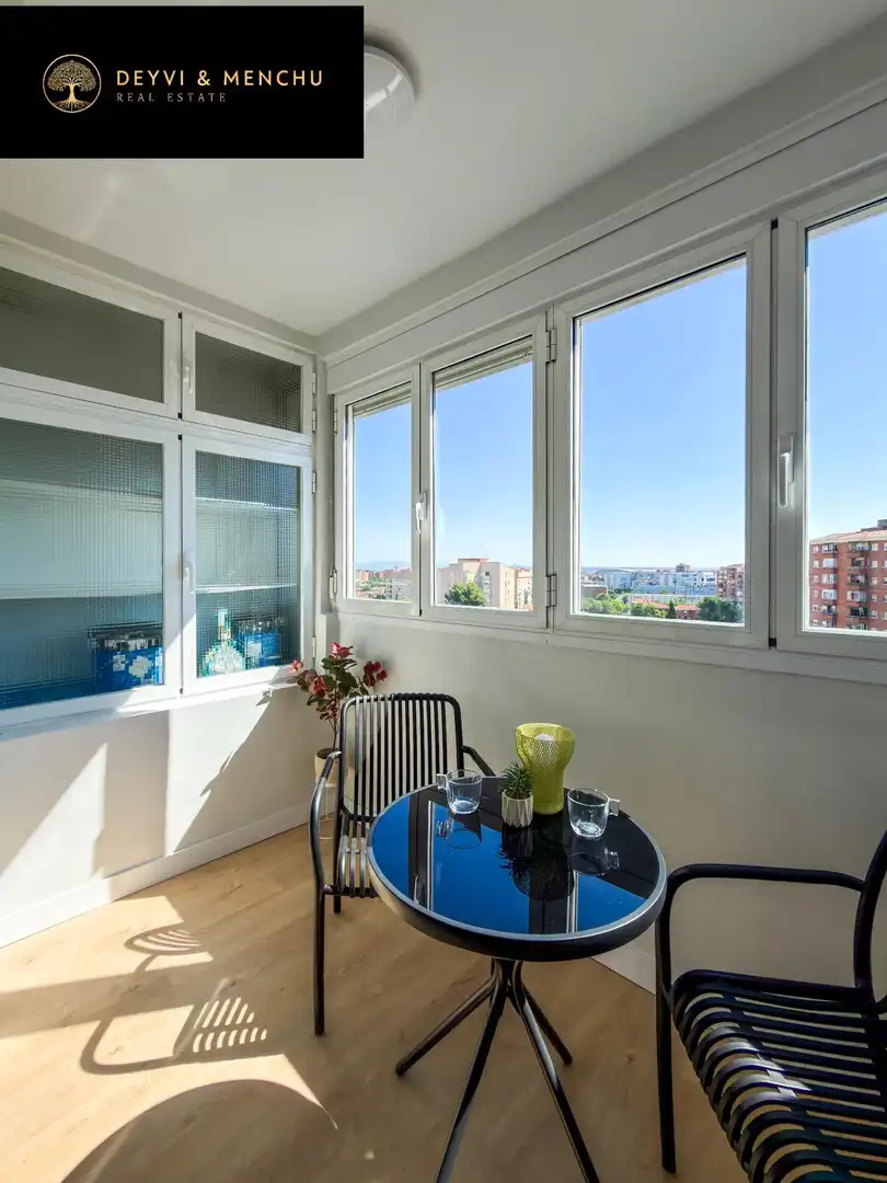 Terrasse von Wohnung zum Verkauf in Madrid mit Klimaanlage, Heizung und Möbliert