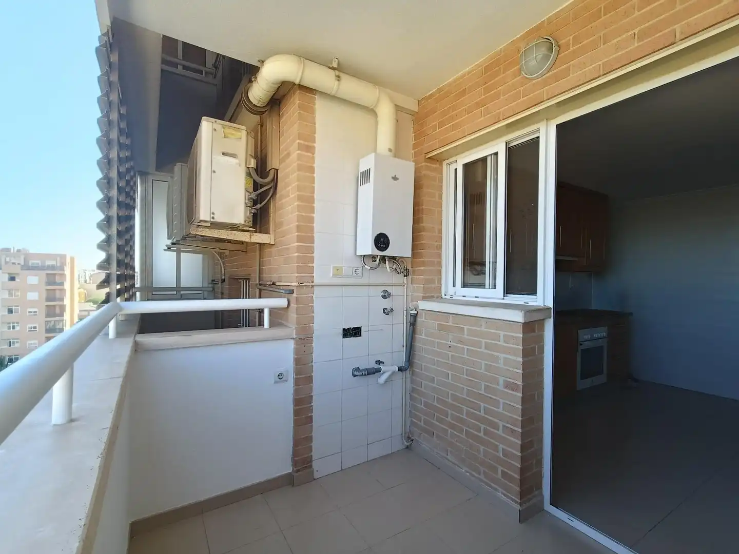 Terraza de Piso en venta en Alicante / Alacant con Aire acondicionado, Jardín privado y Trastero