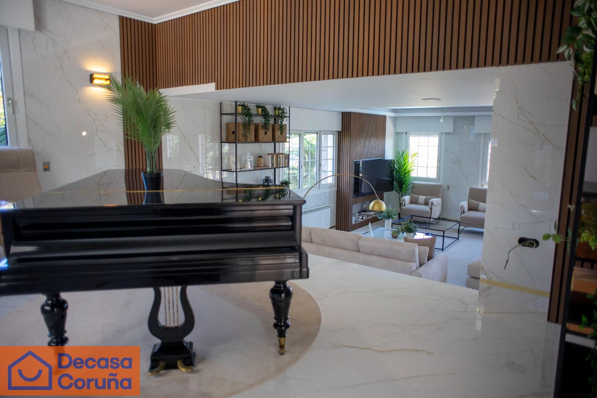 Living room of House or chalet for sale in A Coruña Capital   with Private garden, Terrace and Balcony