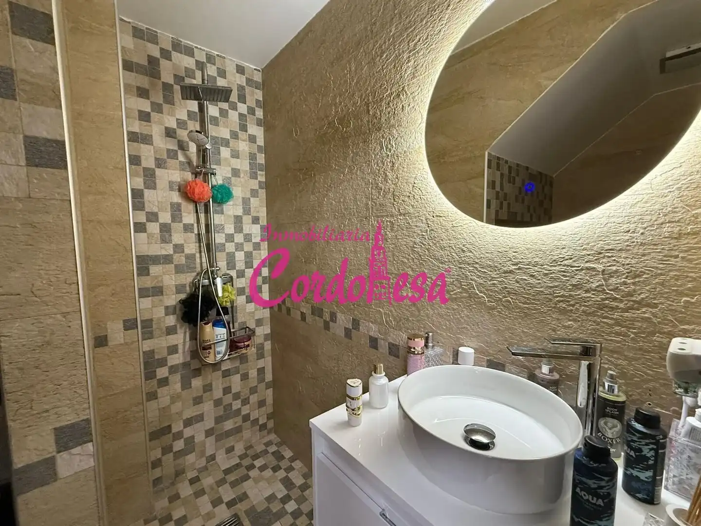 Casa amb piscina en venda a Poniente-Norte - Miralbaida - Parque Azahara, imagen 15