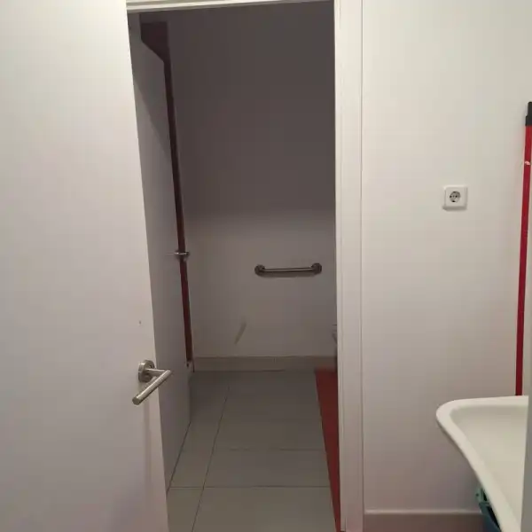 Commercial properties for sale in Calle del Obolo, 19, PAU de Carabanchel