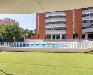 Piscina de Pis en venda en  Sevilla Capital amb Aire condicionat i Terrassa