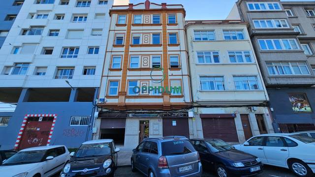 Local comercial en Venta en Avenida Bella, 6 en Os Mallos