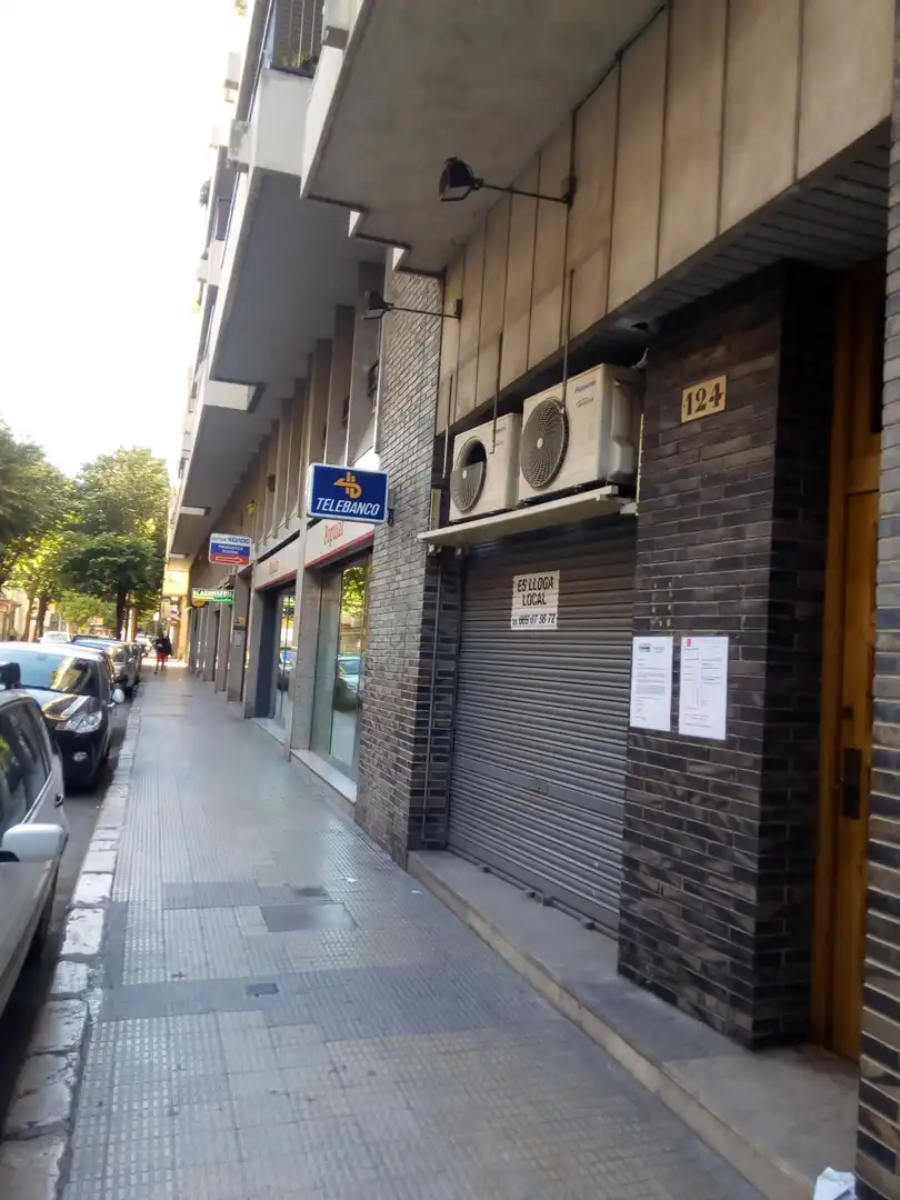 Local de alquiler en NOU, Creu de la Mà