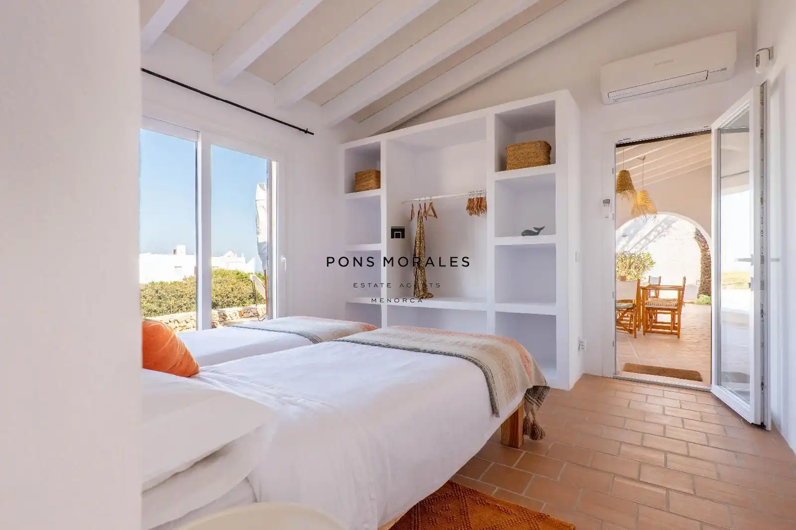 Habitación de Casa o chalet en venta en Ciutadella de Menorca con Aire acondicionado, Calefacción y Jardín privado
