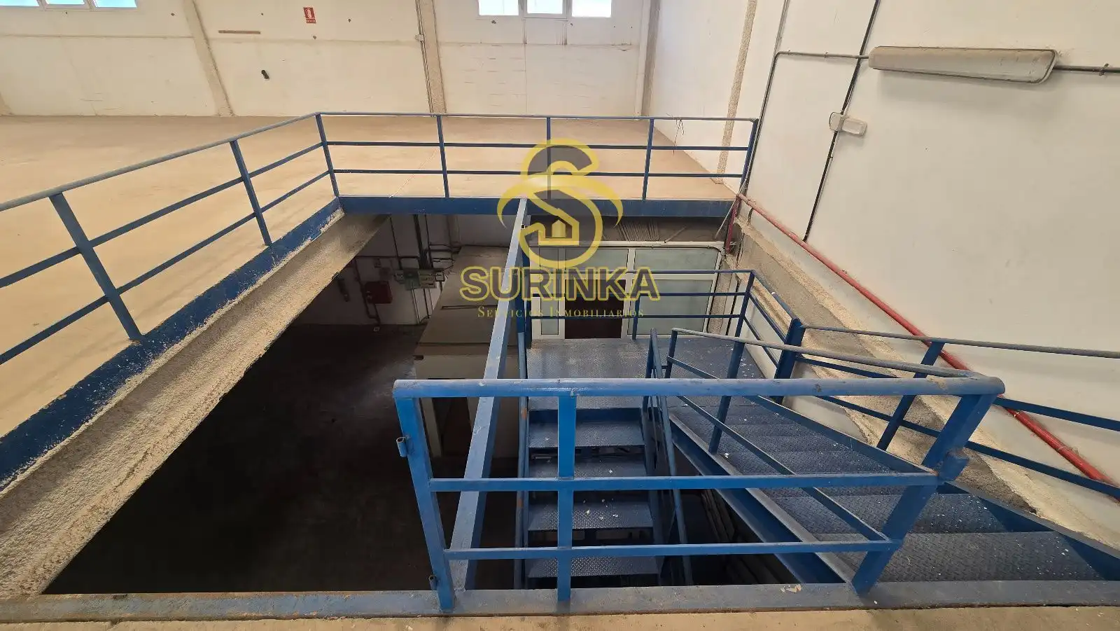 Nau industrial en venda a GARLOPA, imagen 4
