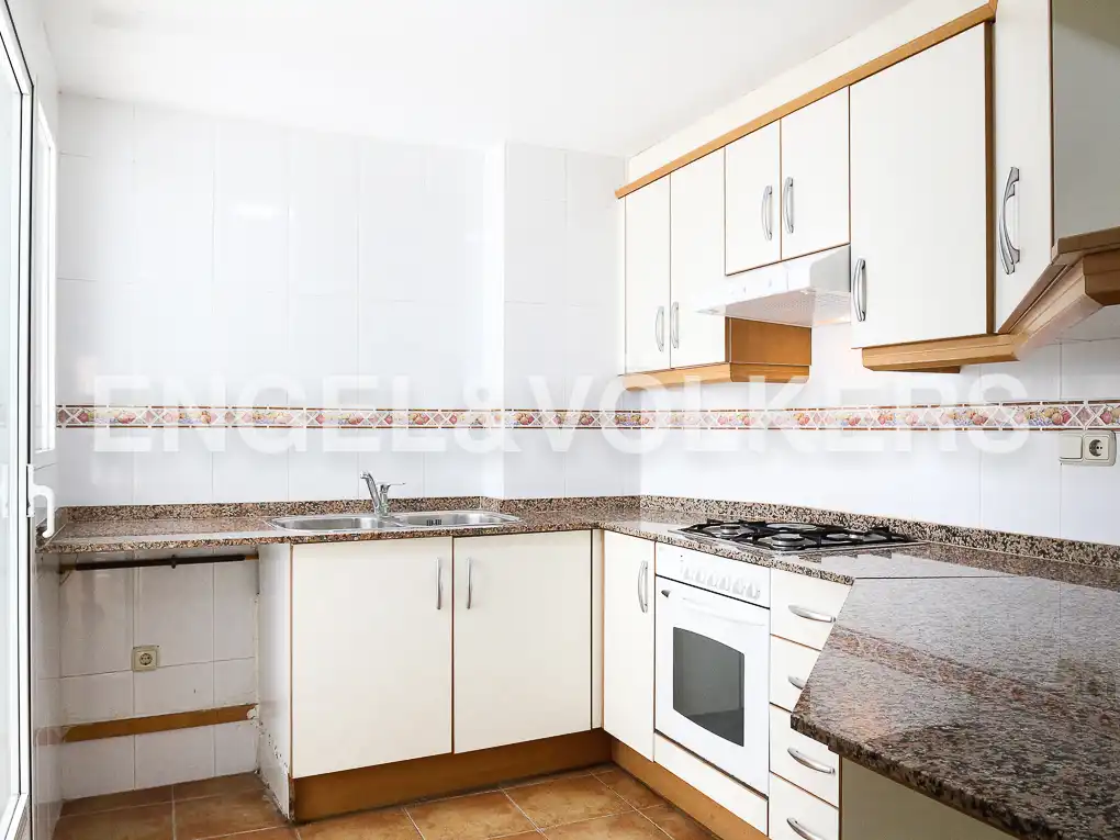 Küche von Wohnung zur Miete in Valencia mit Klimaanlage, Heizung und Balkon