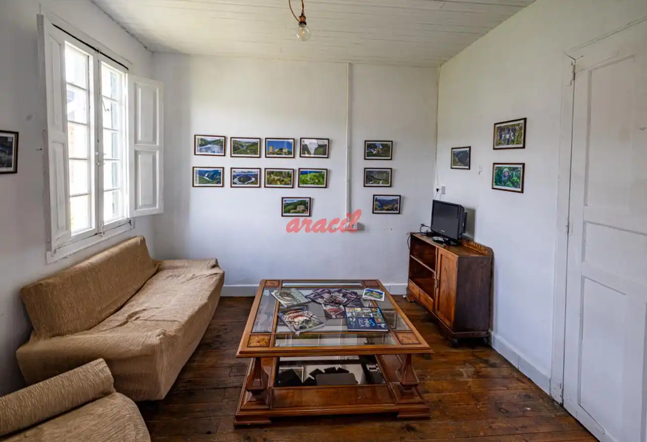 Sala d'estar de Casa o xalet en venda en A Pobra do Brollón  amb Calefacció, Jardí privat i Moblat