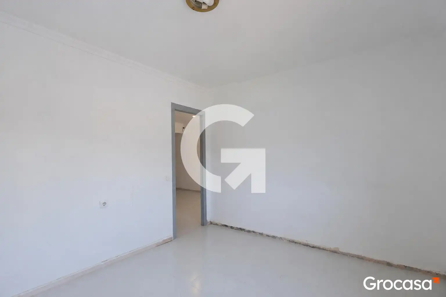 Bedroom of Flat for sale in L'Hospitalet de Llobregat