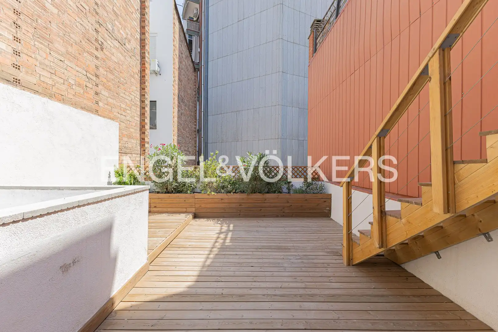 Terrace of Houses for sale in Barcelona  with Air Conditioner, Heating and Private garden