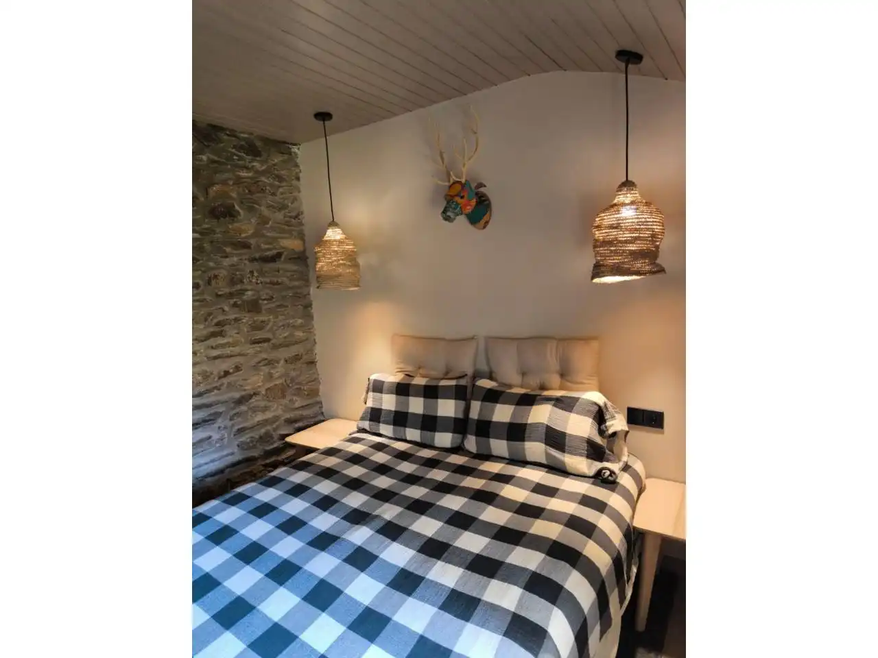 Bedroom of Houses for rent in Fontanals de Cerdanya  with Private garden, Parquet flooring and Terrace