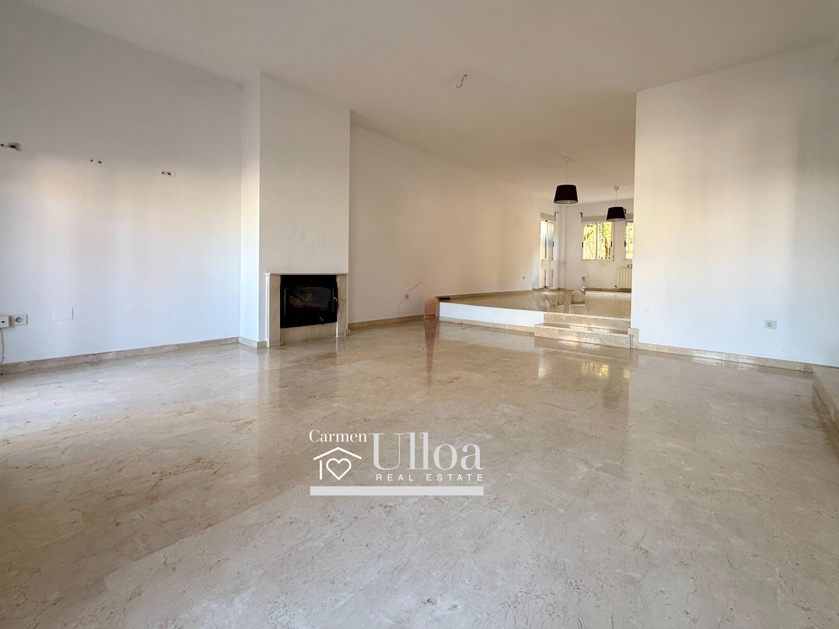 Vista exterior de Casa adosada en venta en Alicante / Alacant con Calefacción, Jardín privado y Terraza