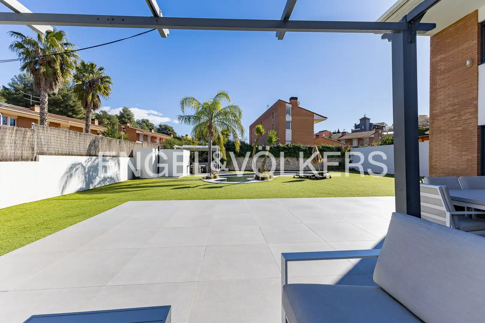 Terrassa de Casa adosada en venda en Els Pallaresos amb Calefacció, Jardí privat i Terrassa