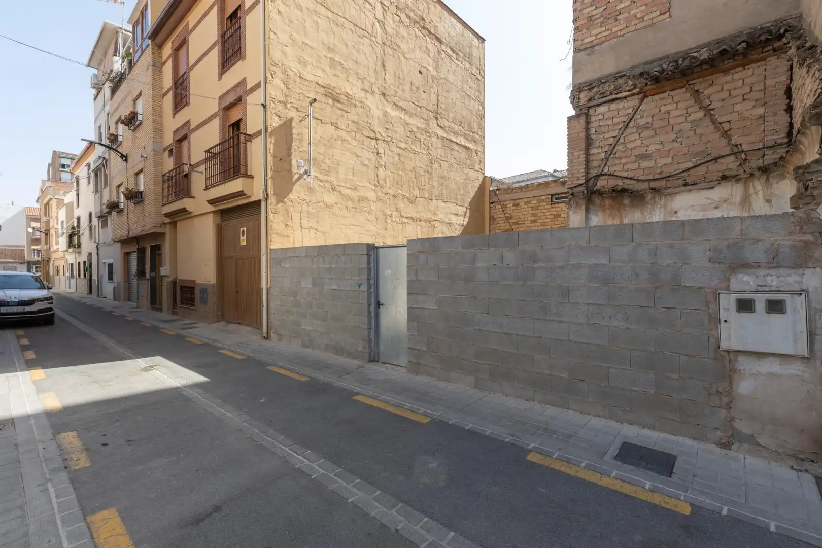 Außenansicht von Residential zum Verkauf in Granada
