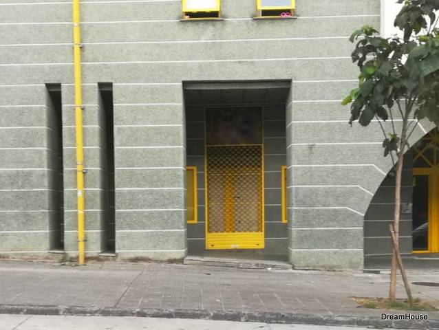 Local comercial en Venta en N/A en Residencia - Abella