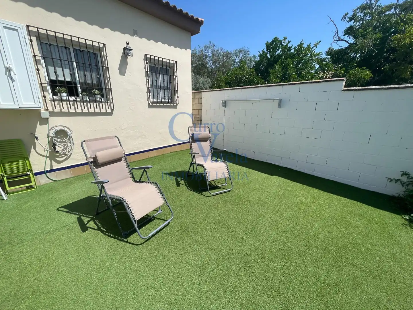 Terrace of Country homes for sale in Dos Hermanas  with Air Conditioner, Heating and Private garden