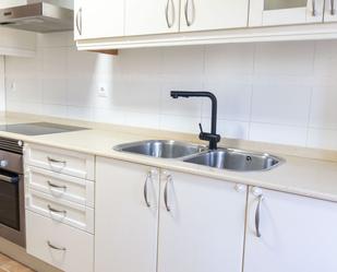 Kitchen of Flat to rent in Cambados  with Heating, Storage room and Furnished