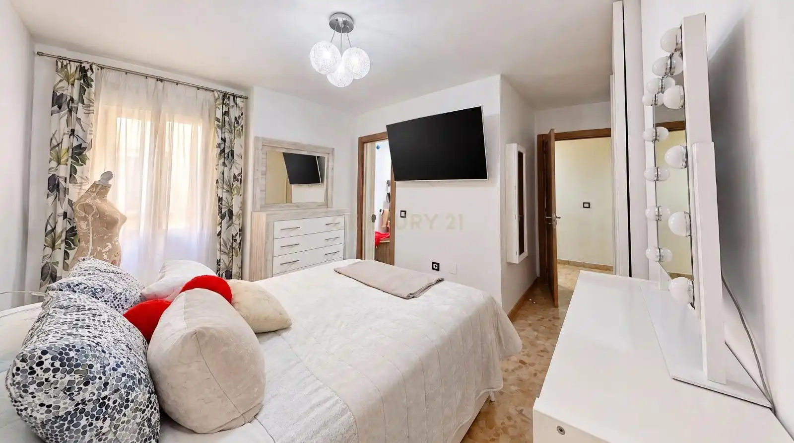 Apartment with lift for sale in Ciudad Jardín, imagen 17