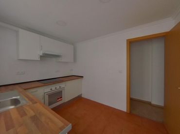 Appartamento con balcone in vendita a Carrer del Pintor Joan Baptista Porcar