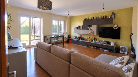 Foto 3 de Casa adosada en venta en Calle Reina Juana de Castilla, Arcos, Burgos