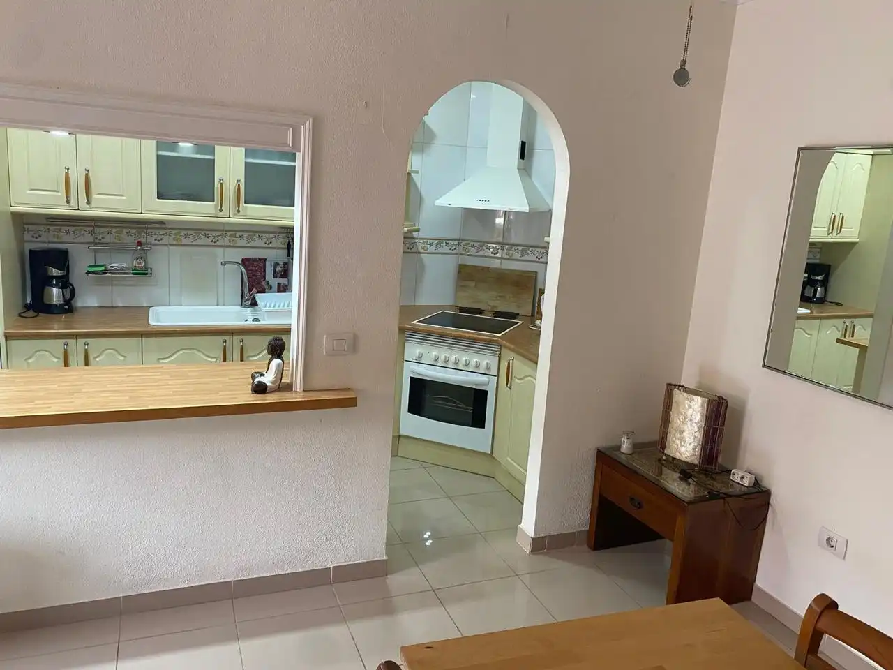 Cocina de Apartamento en venta en Arona con Terraza, Amueblado y Piscina comunitaria