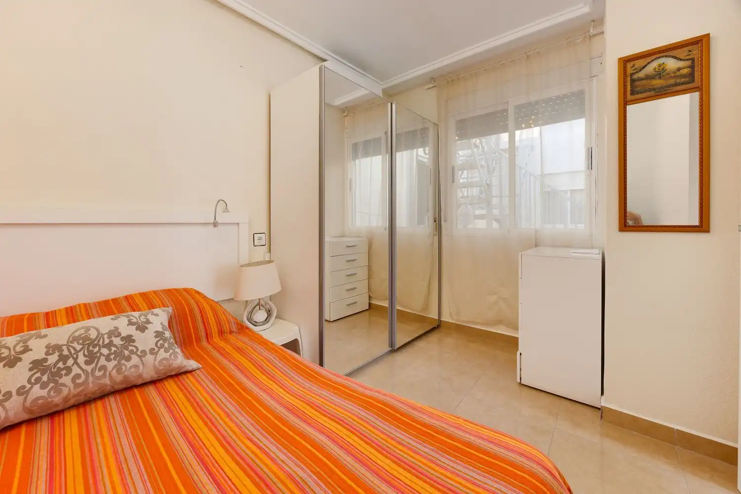 Dormitori de Casa o xalet en venda en Zona Carrefour - Urbanizaciones