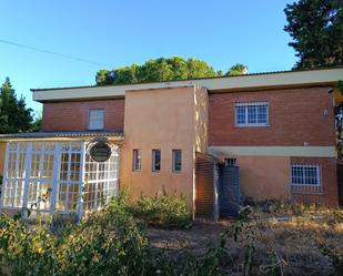 Vista exterior de Local en venda en Espartinas amb Terrassa