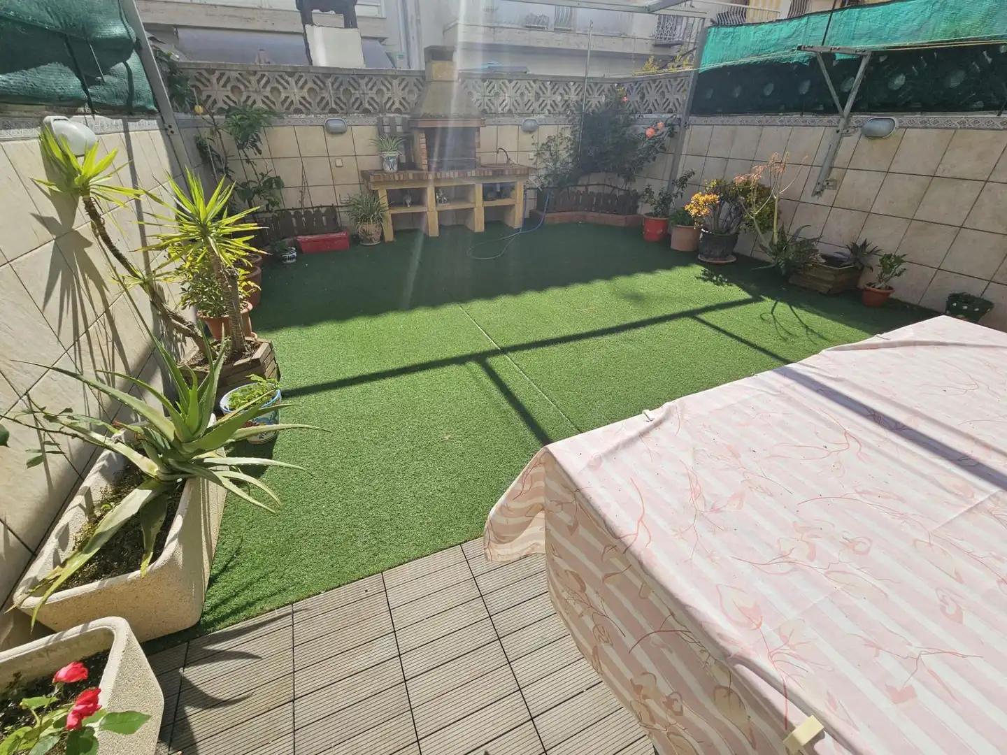 Terrasse von Einfamilien-Reihenhaus zum Verkauf in Malgrat de Mar mit Klimaanlage, Heizung und Privatgarten