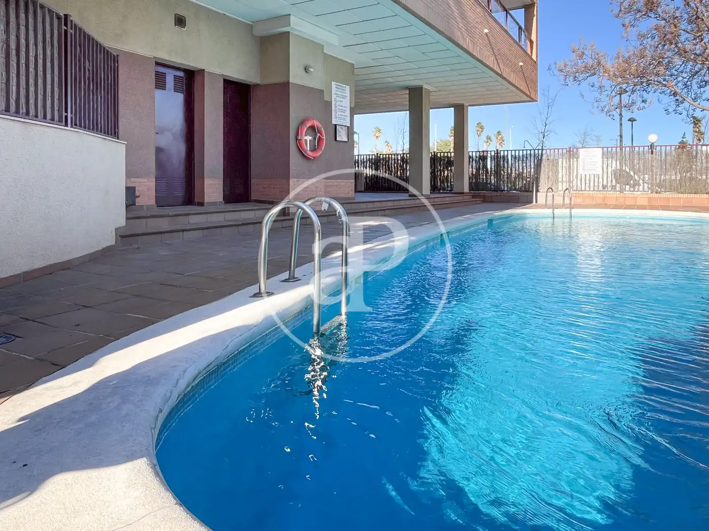 Swimming pool of Attic for sale in Valencia  with Air Conditioner, Heating and Private garden
