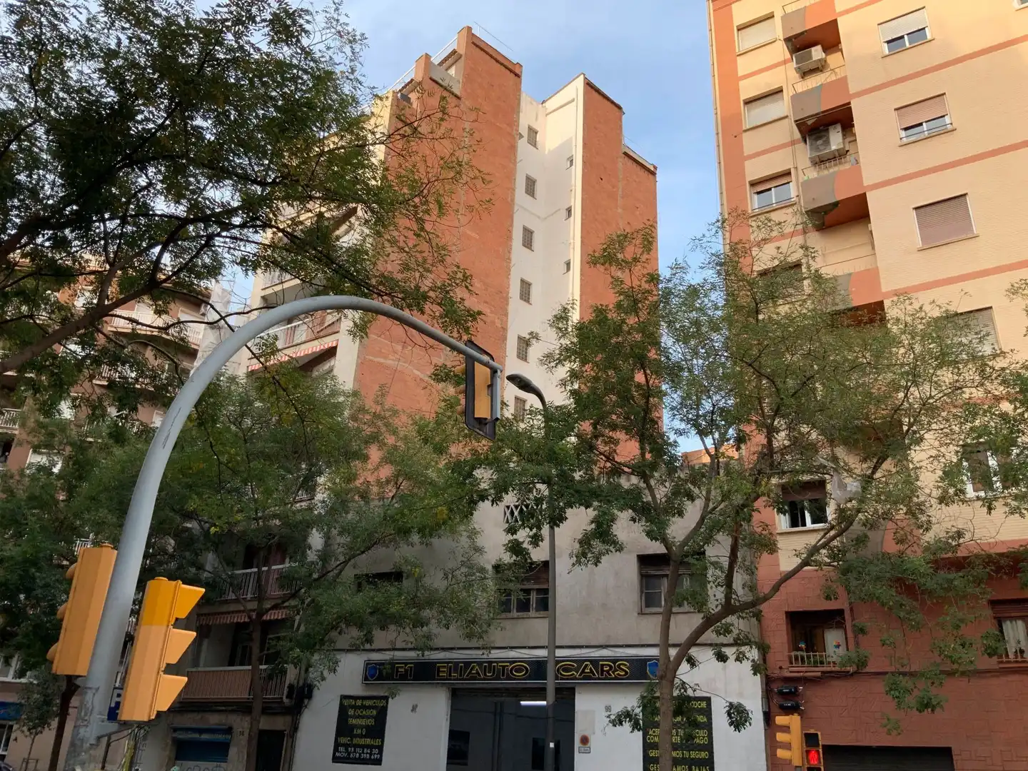 Vista exterior de Residencial en venta en Barcelona