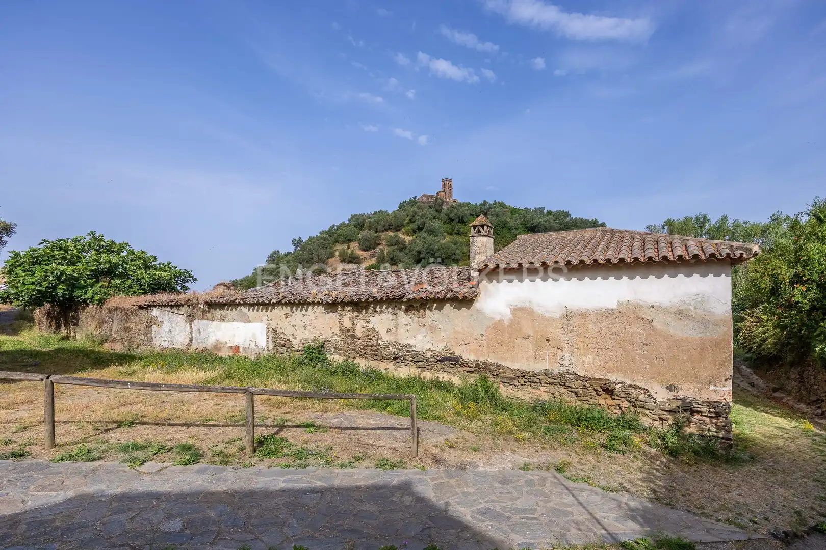 Vista exterior de Finca rústica en venta en Almonaster la Real con Calefacción