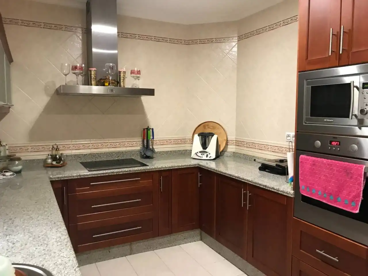 Kitchen of Flat for rent in Morón de la Frontera  with Storage room and Balcony