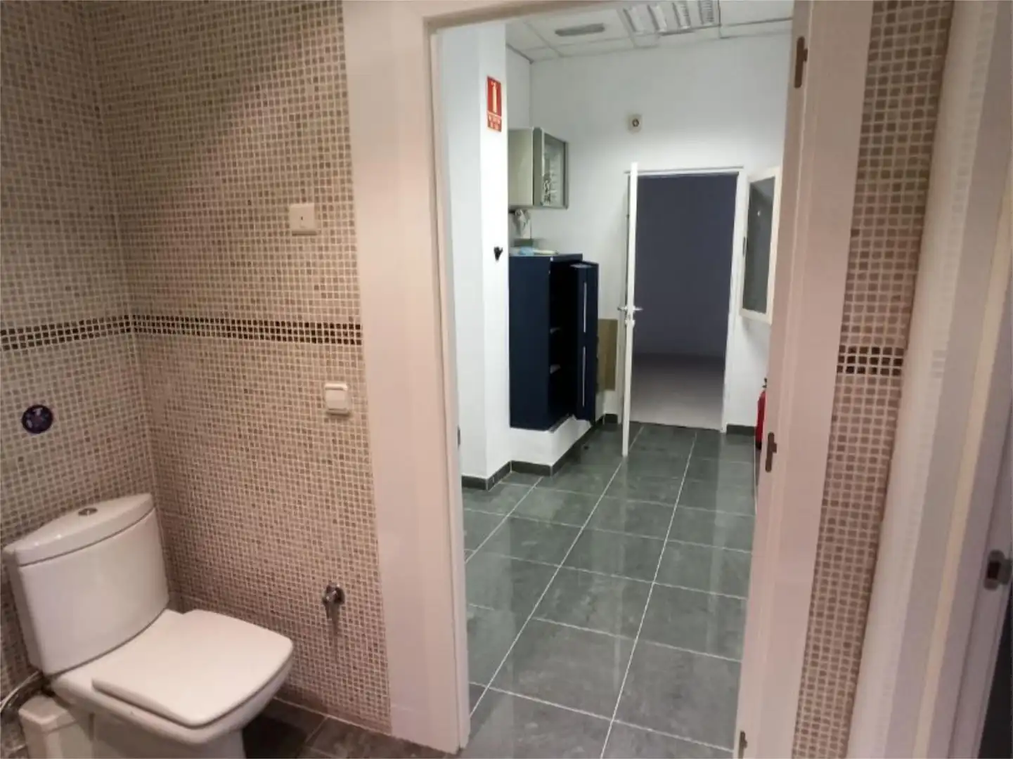 Local en venta en Emperador
