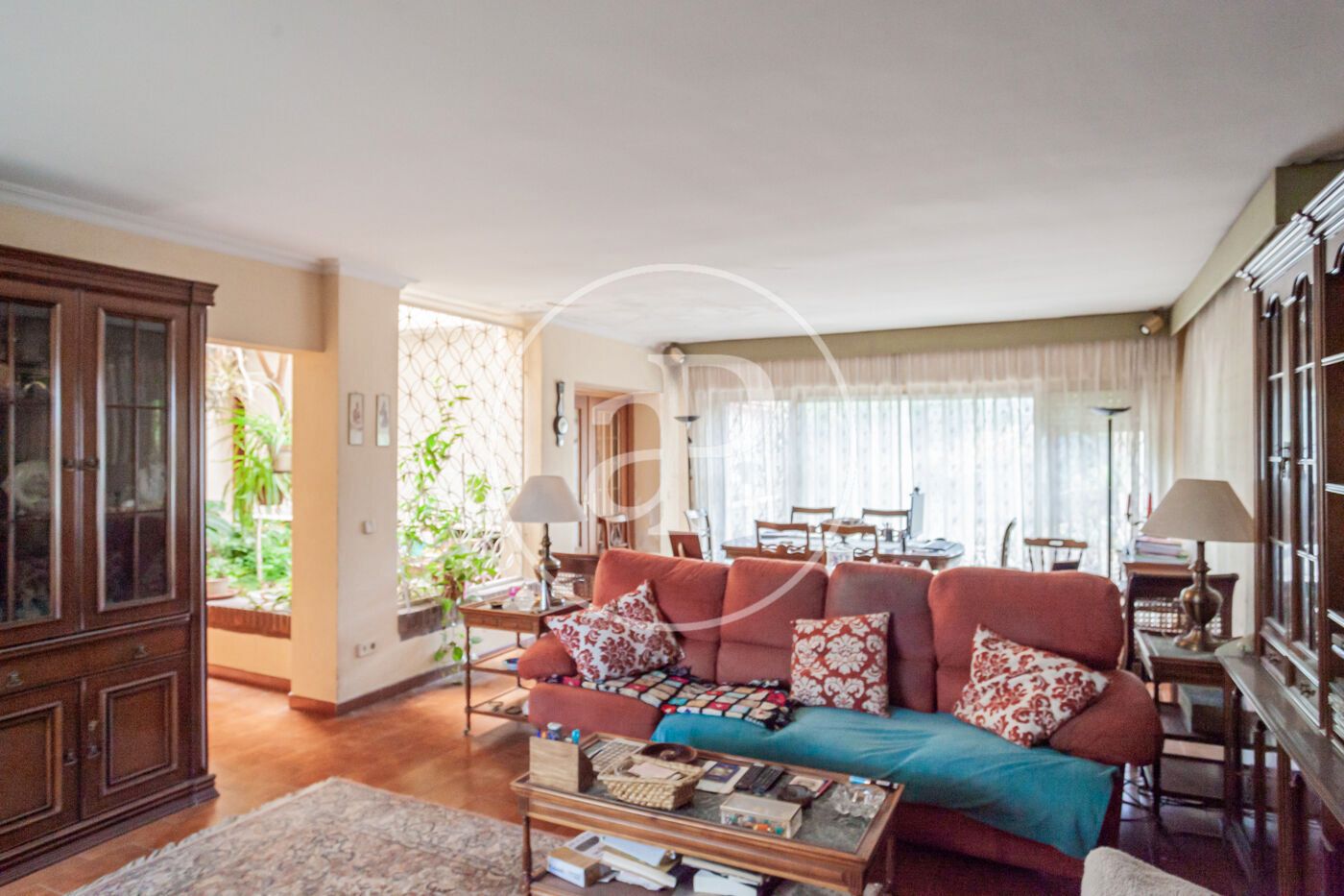 Sala de estar de Casa o chalet en venta en  Madrid Capital con Calefacción, Jardín privado y Terraza
