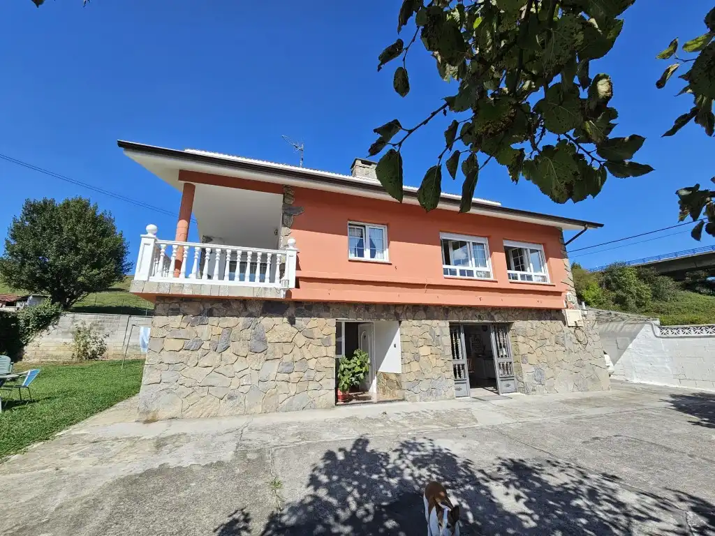 Haus zum Verkauf in Corvera de Asturias