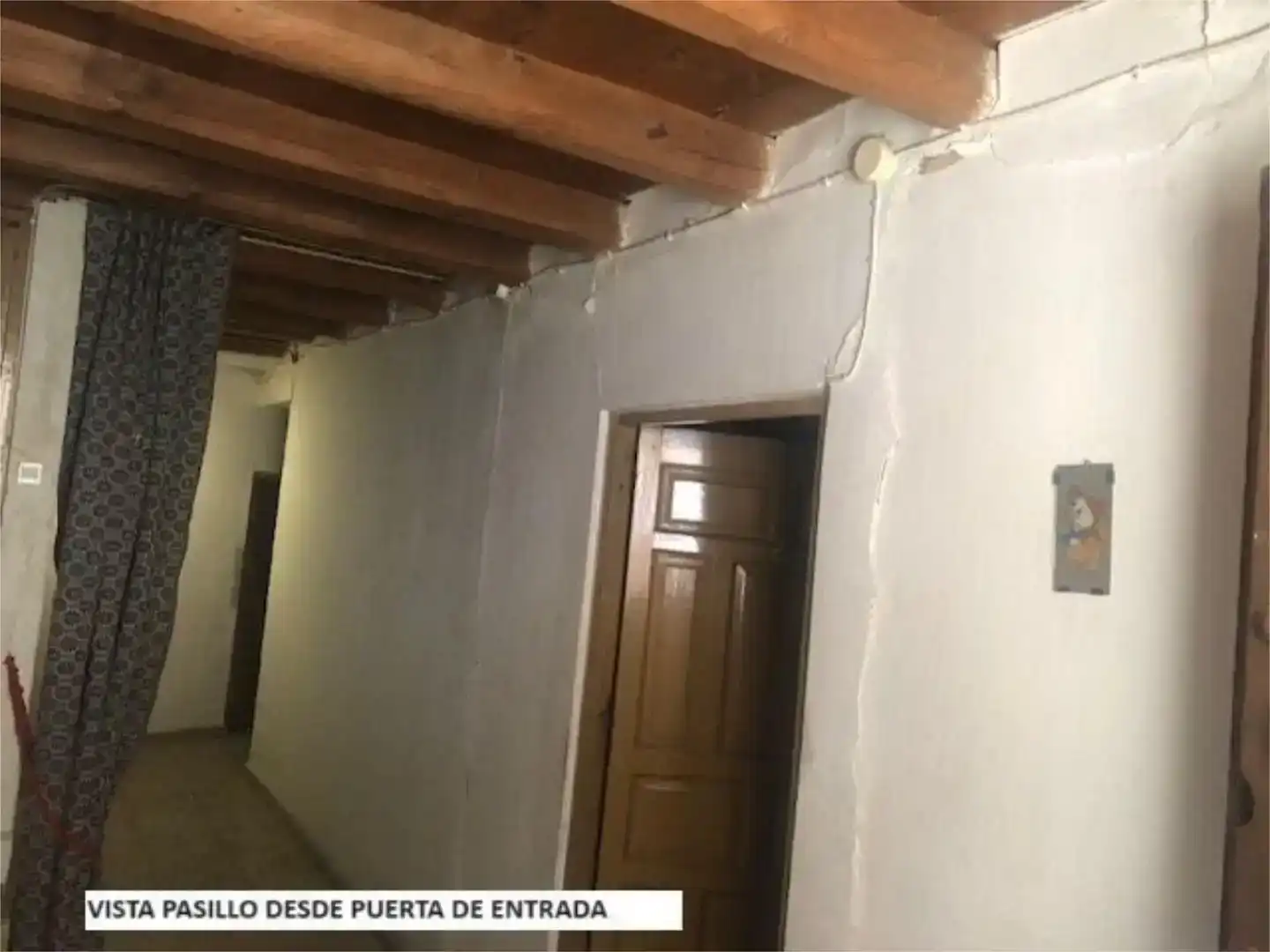 Casa adosada en venda en Navas de Oro amb Jardí privat, Traster i Moblat