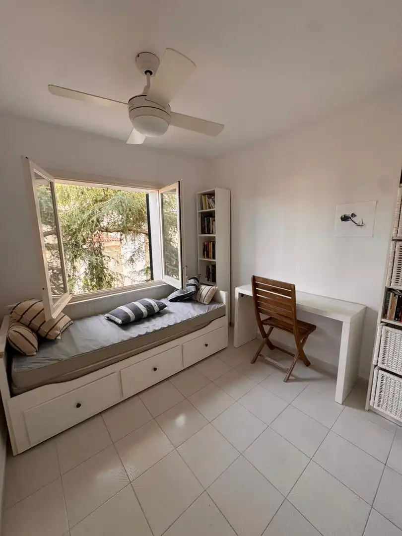 Habitación de Apartamento de alquiler en Castell d'Aro, Platja d'Aro i s'Agaró con Jardín privado, Piscina y Horno