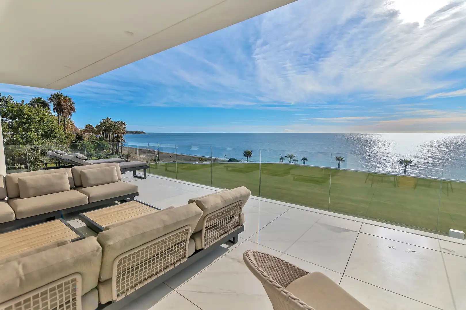 Terraza de Apartamento en venta en Estepona con Aire acondicionado, Calefacción y Parquet