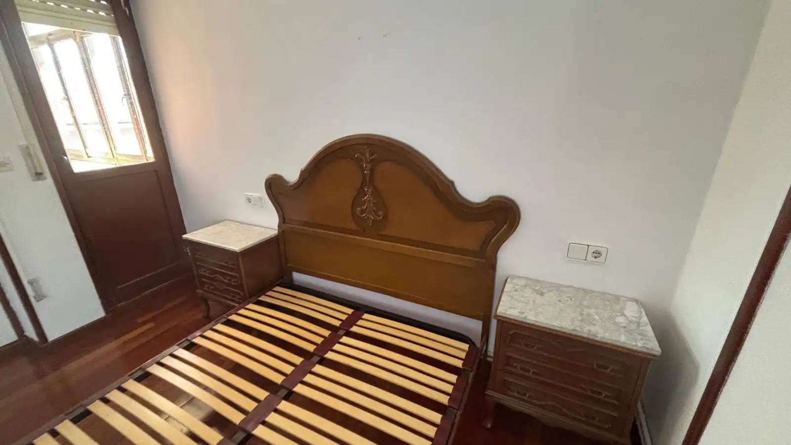 Schlafzimmer von Wohnung zum Verkauf in Rasines mit Heizung, Möbliert und Ofen