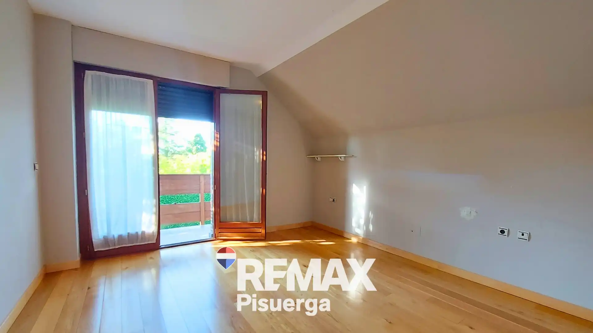 Casa o xalet en venda en Boecillo amb Aire condicionat, Calefacció i Jardí privat